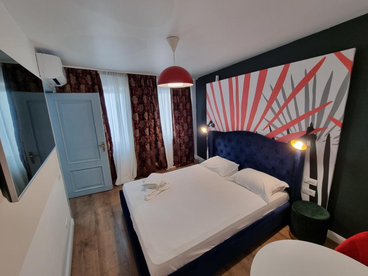 Unirii Square Old Town Apartments Bucarest Chambre photo